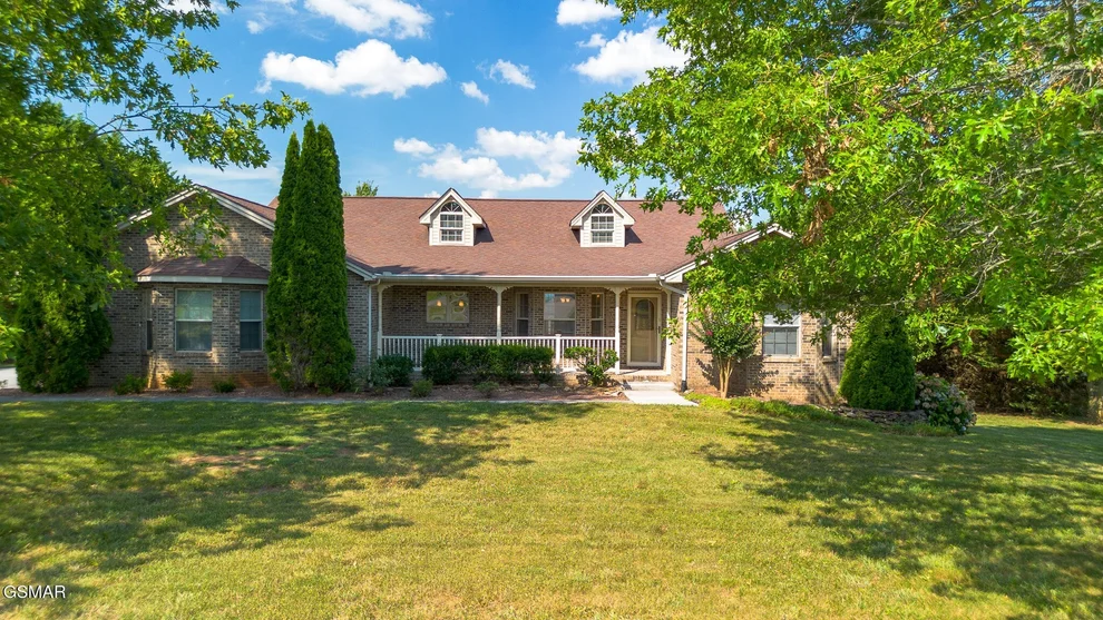 Unit for sale at 185 Florence Circle, Dandridge, TN 37725