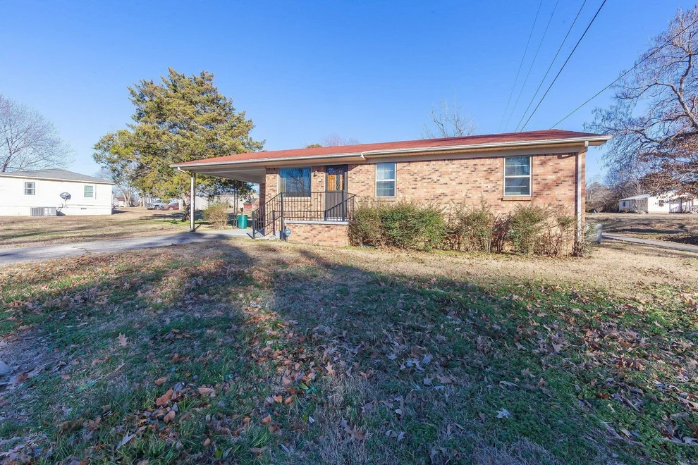 Unit for sale at 12 DUPREE CIR, Maury City, TN 38050