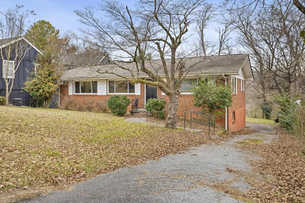Unit for sale at 1227 Duane Road, Chattanooga, TN 37405