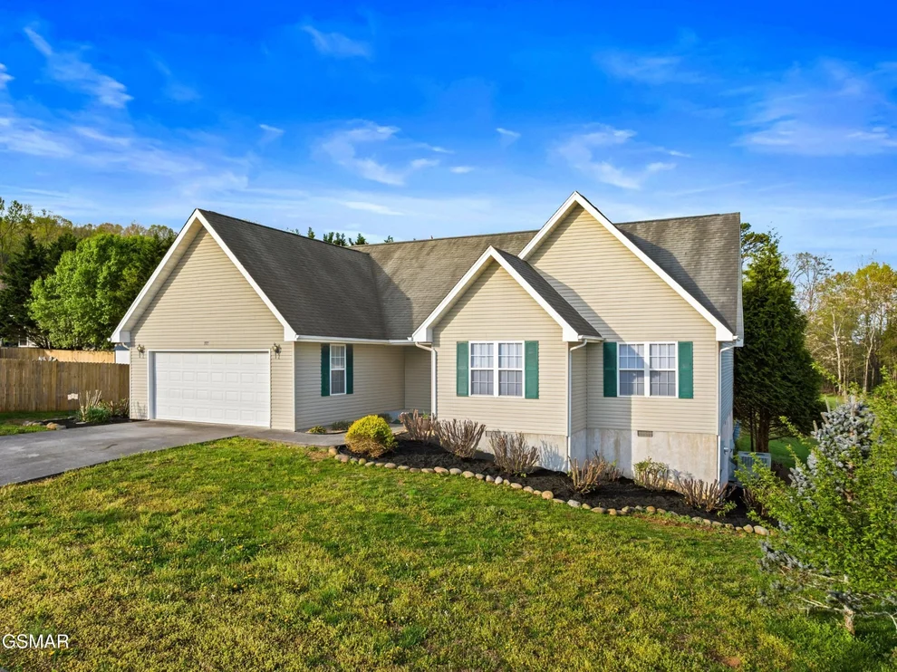 Unit for sale at 749 Harvest Meadows Drive, Kodak, TN 37764