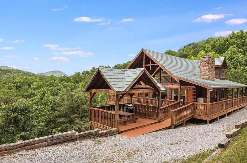 Unit for sale at 2612 Blanket Mountain Way, Sevierville, TN 37862