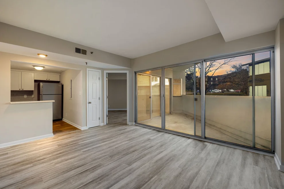Unit for sale at 900 19th Ave S, Nashville, TN 37212