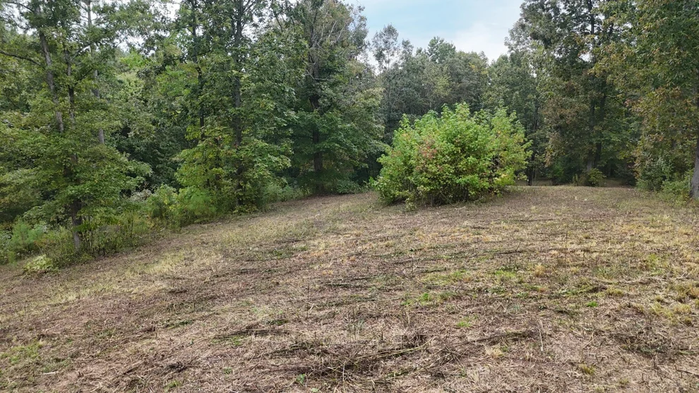 Unit for sale at 2324 County Road 758, Riceville, TN 37370