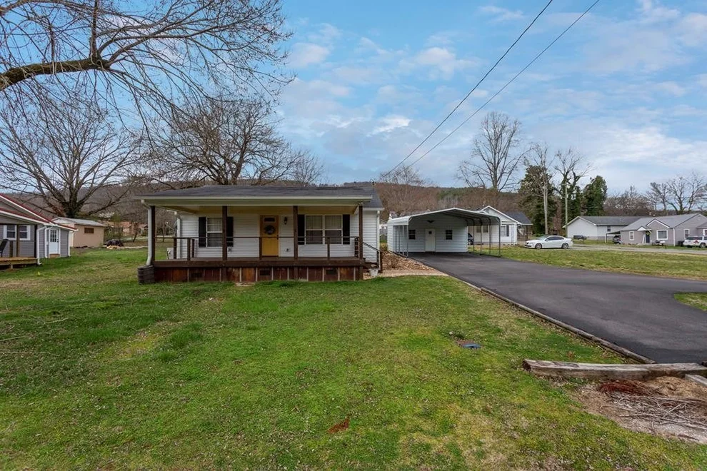 Unit for sale at 122 Pine St, Dayton, TN 37321