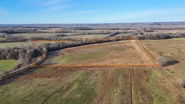 Unit for sale at 0 Lower Big Sandy Rd, Big Sandy, TN 38221