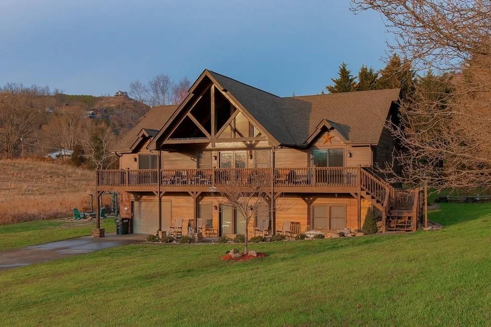 Unit for sale at 3479 Valleydale Way, Sevierville, TN 37862