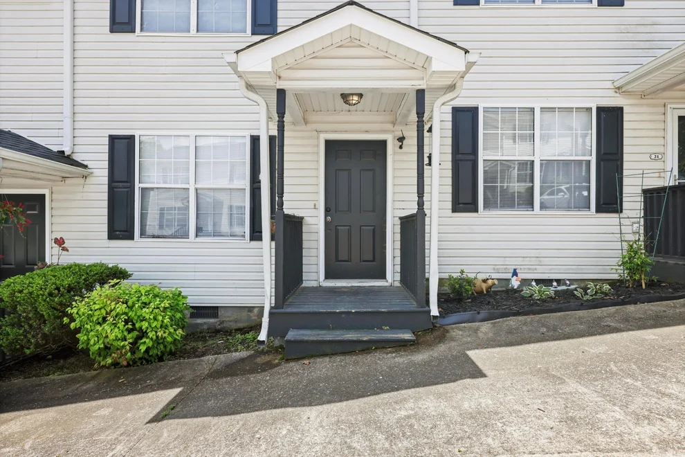 Unit for sale at 17 Bama Lane, Ringgold, GA 30736