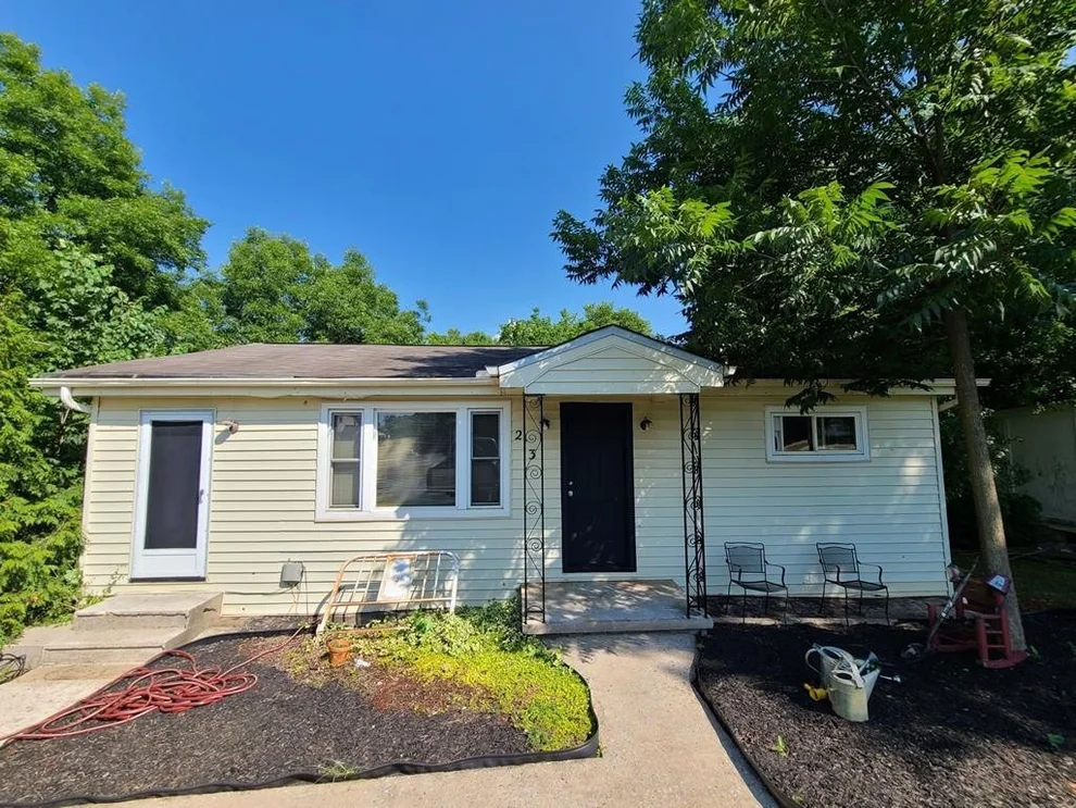 Unit for sale at 213 Maryville Highway, Seymour, TN 37865