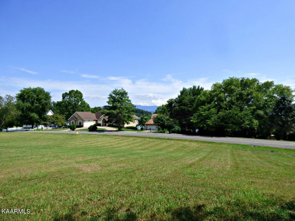 Unit for sale at 0 Lake Ridge Drive, Dandridge, TN 37725