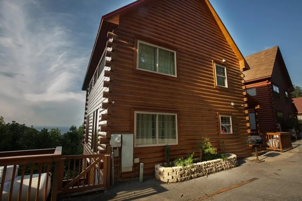 Unit for sale at 2207 FOX BERRY Way, Pigeon Forge, TN 37876