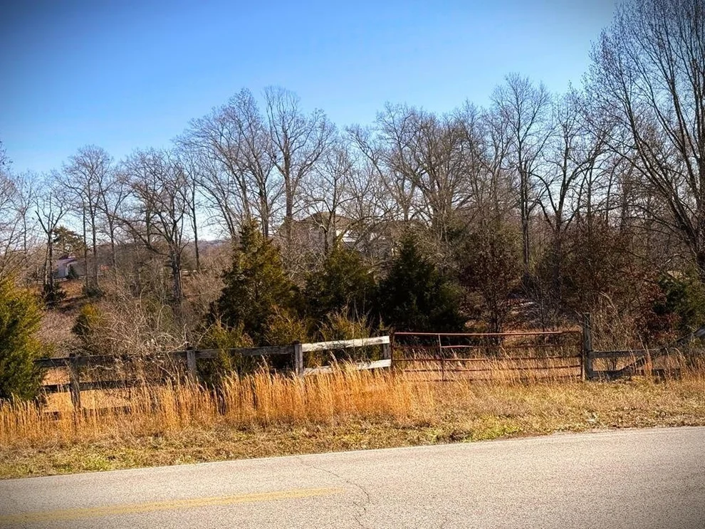Unit for sale at 4210 Bunker Hill Rd, Cookeville, TN 38506