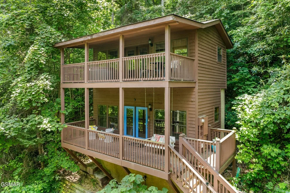 Unit for sale at 1820 Rose Pass, Sevierville, TN 37876