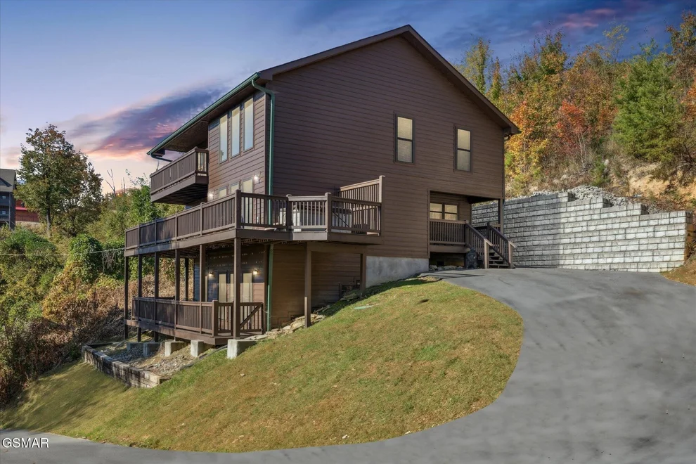 Unit for sale at 781 Village Loop Road, Gatlinburg, TN 37738