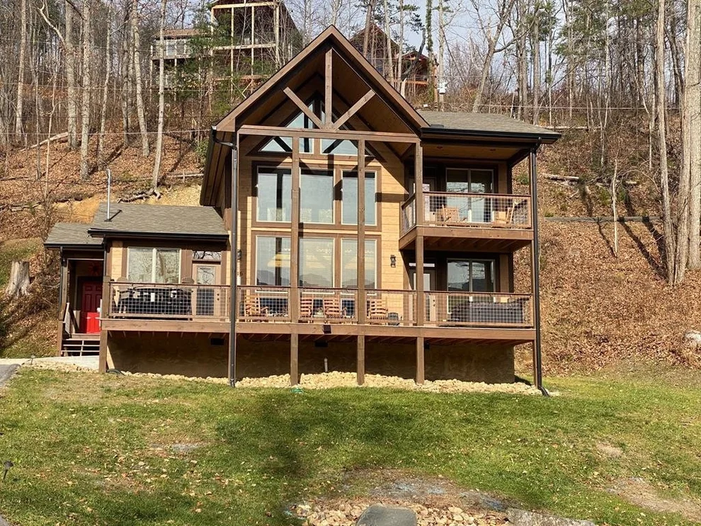 Unit for sale at 646 Picadilly Lane, Gatlinburg, TN 37738
