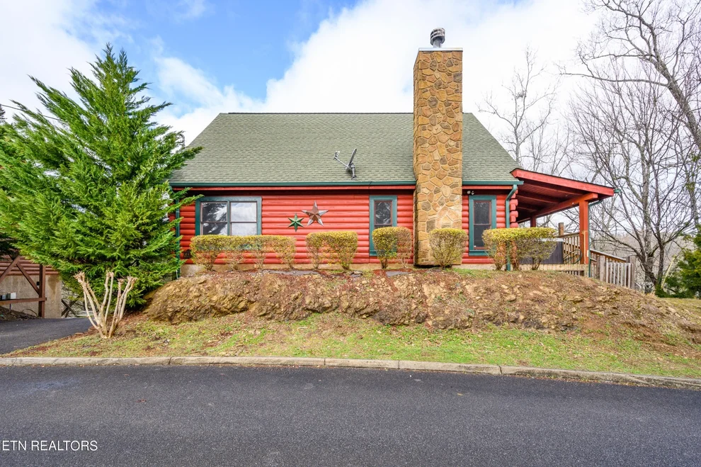Unit for sale at 2161 Wingspan Drive, Sevierville, TN 37876
