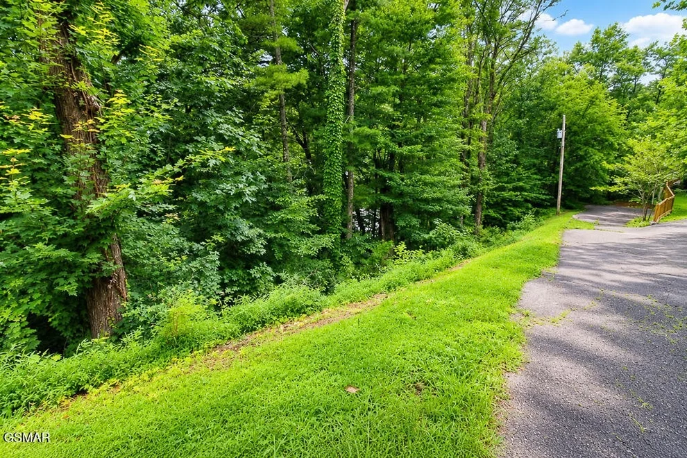 Unit for sale at 53 Hid View Street, Pigeon Forge, TN 37863