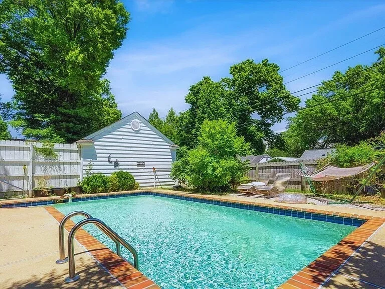 Unit for sale at 816 Charles Pl, Memphis, TN 38112