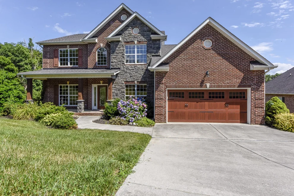 Unit for sale at 1901 Cascade Falls Lane, Knoxville, TN 37931
