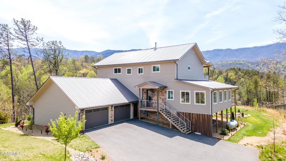 Unit for sale at 345 Branam Hollow Rd, Gatlinburg, TN 37738