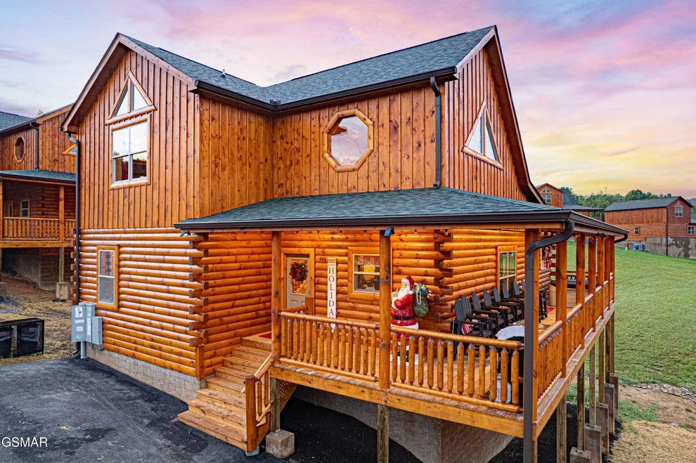 Unit for sale at 406 Southern Sun Way, Pigeon Forge, TN 37863