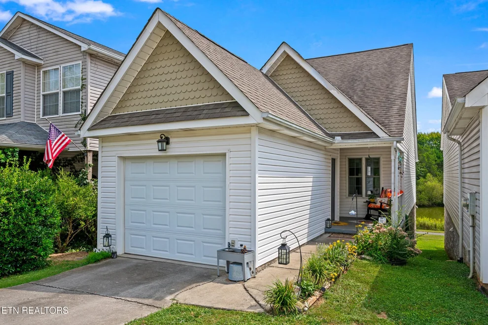 Unit for sale at 6712 Water Lilly Way, Knoxville, TN 37918