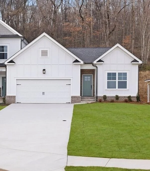 Unit for sale at 1631 Destiny Drive, Hixson, TN 37343