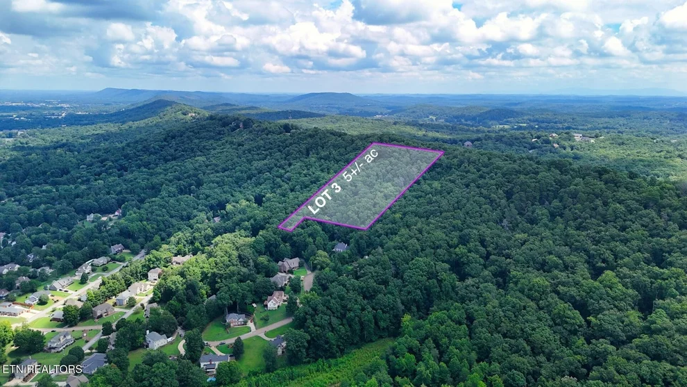 Unit for sale at 3 Imperial Drive, Ooltewah, TN 37363