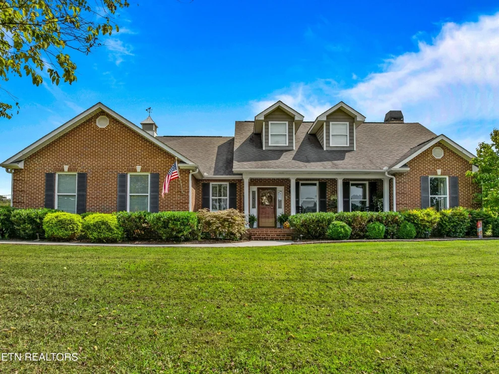 Unit for sale at 942 Palace Rd, Jefferson City, TN 37760