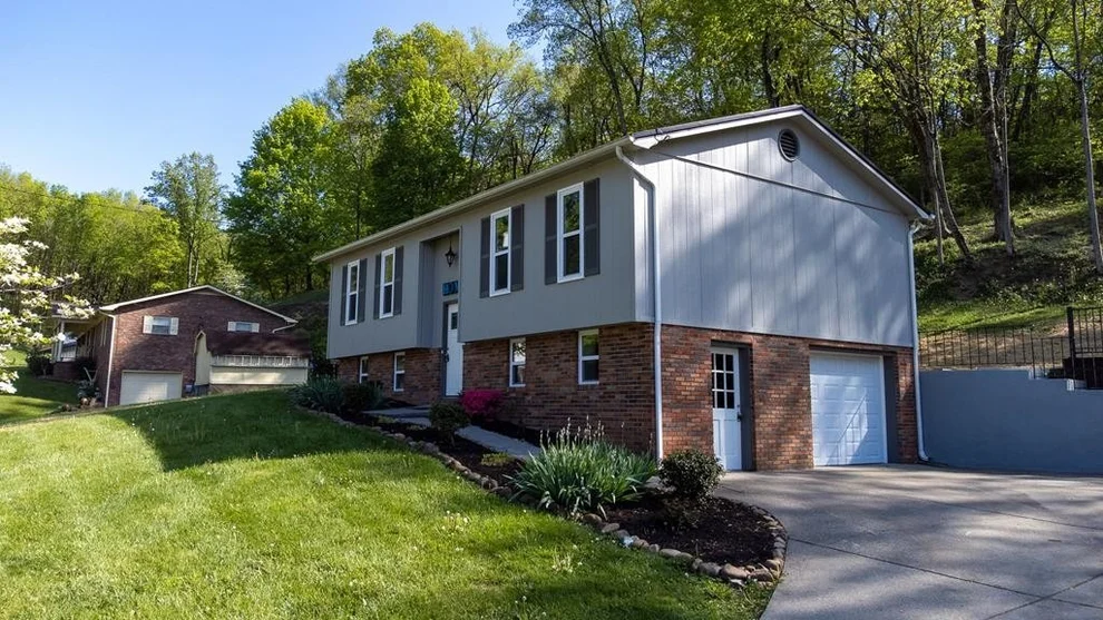 Unit for sale at 1372 E Jackson Circle, Morristown, TN 37813