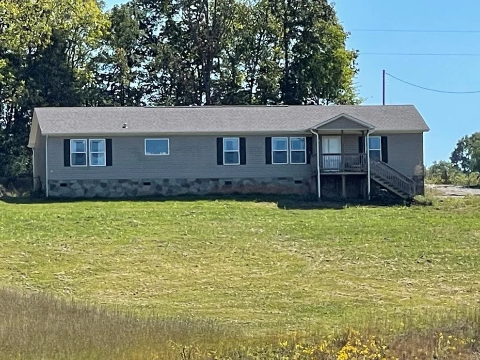 Unit for sale at 1865 ONEIL Road, Newport, TN 37821