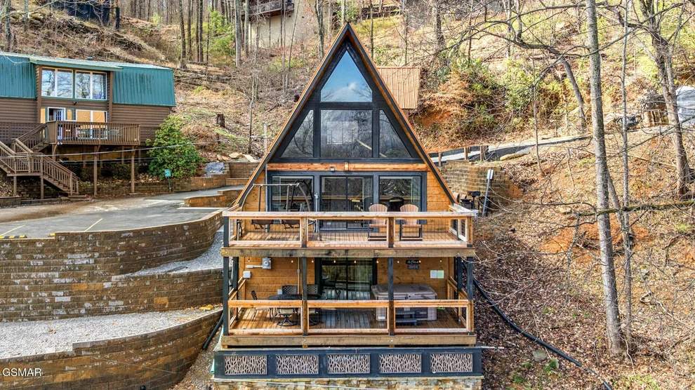 Unit for sale at 1508 Zurich Road, Gatlinburg, TN 37738