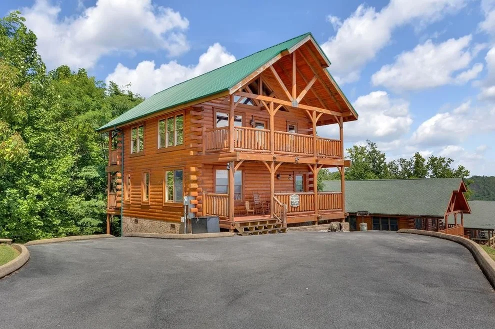 Unit for sale at 2729 Mountain Preserve Drive, Sevierville, TN 37862