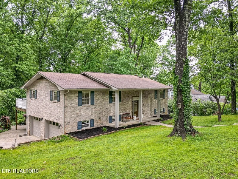 Unit for sale at 6713 Ottari Drive, Knoxville, TN 37918