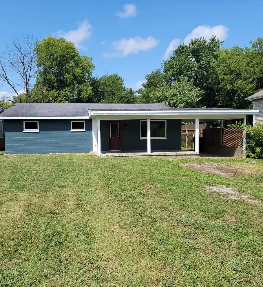 Unit for sale at 225 Henderson Avenue, Sevierville, TN 37862