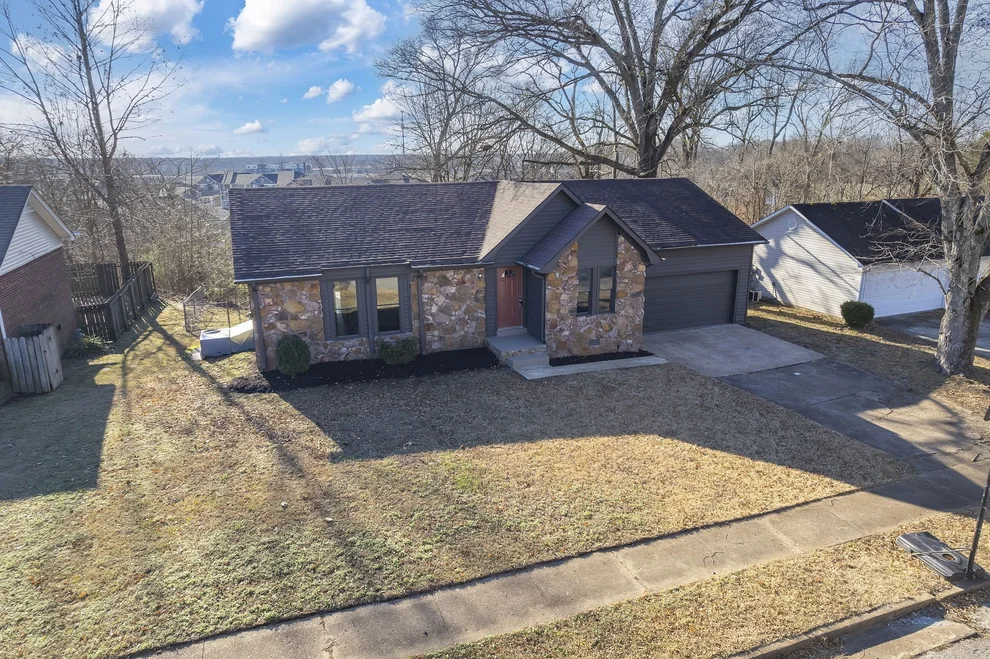 Unit for sale at 32 Emerson Drive, Jackson, TN 38305