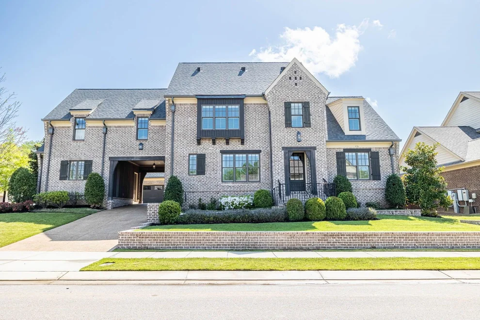 Unit for sale at 576 WINDING WOOD CIR, Collierville, TN 38017