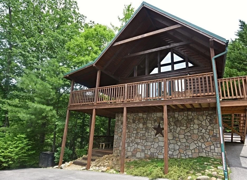 Unit for sale at 863 High Mountain Way, Gatlinburg, TN 37738