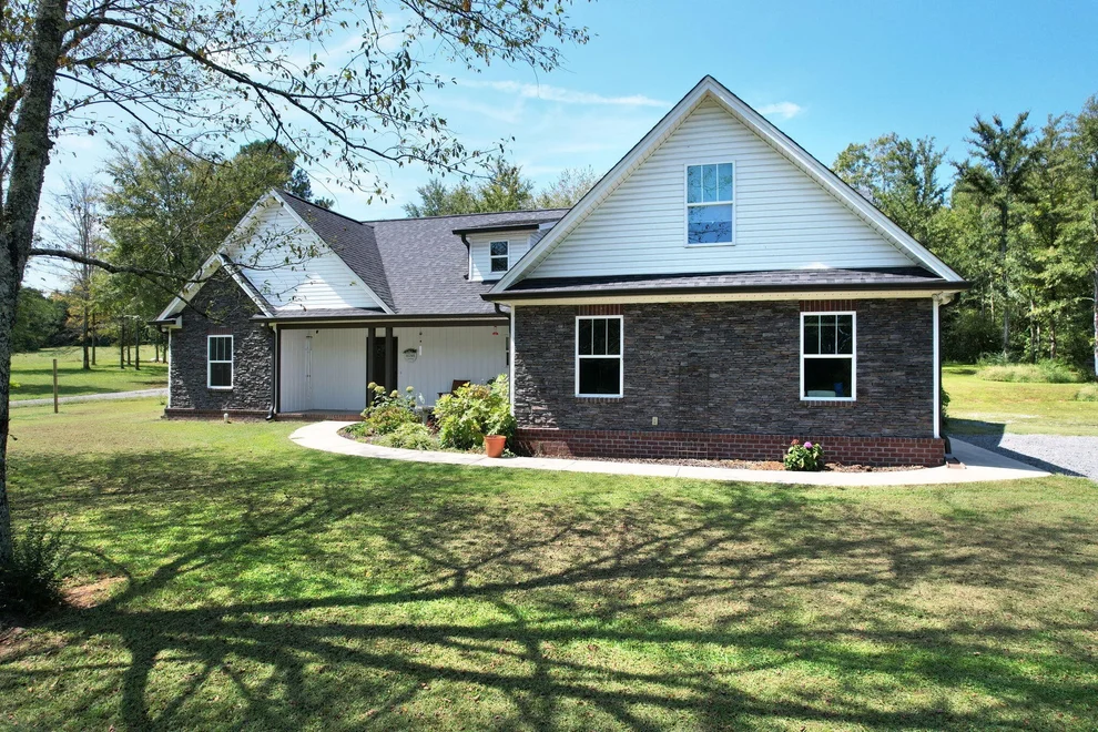 Unit for sale at 8012 Mcdonald Cemetery Road, Ooltewah, TN 37363