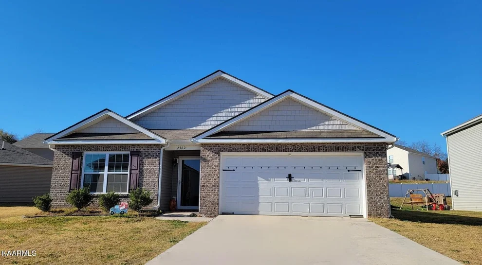 Unit for sale at 2562 Cottonwood Drive, Sevierville, TN 37876