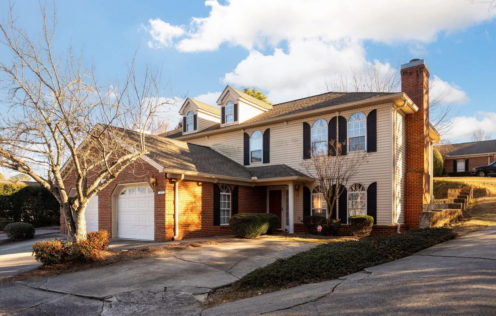 Unit for sale at 605 Black Oak Drive, Dalton, GA 30721