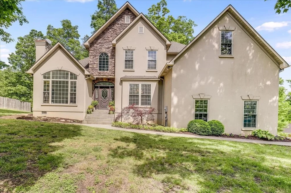 Unit for sale at 2405 Joshua Lane, Pigeon Forge, TN 37863