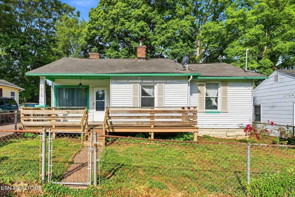 Unit for sale at 1815 Fay St, Knoxville, TN 37921