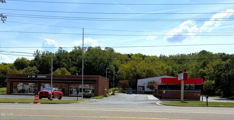Unit for sale at 861 W Highway 25 70, Newport, TN 37821