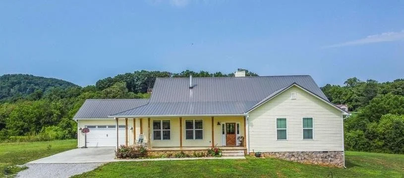 Unit for sale at 8221 Aaron Lane, Knoxville, TN 37920