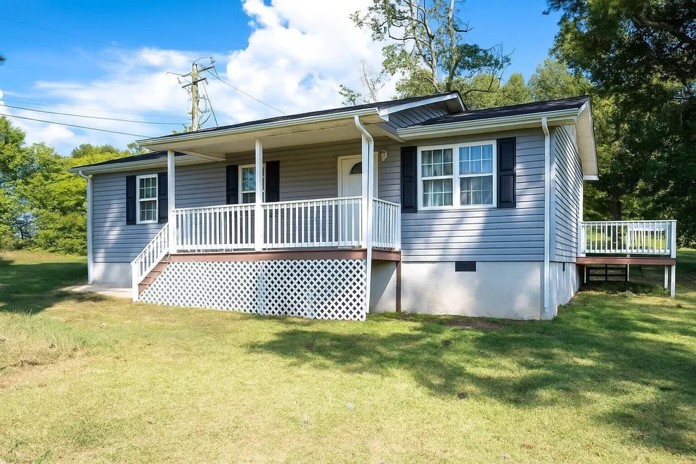 Unit for sale at 2722 Waring Road NW, Dalton, GA 30721