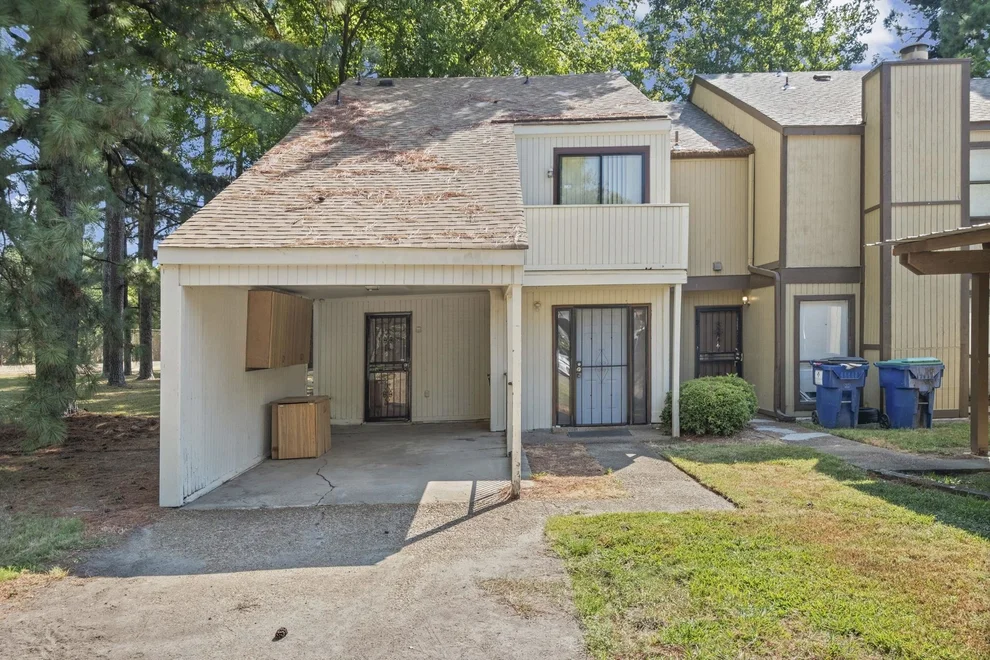 Unit for sale at 1850 QUAIL VALLEY CV, Memphis, TN 38134