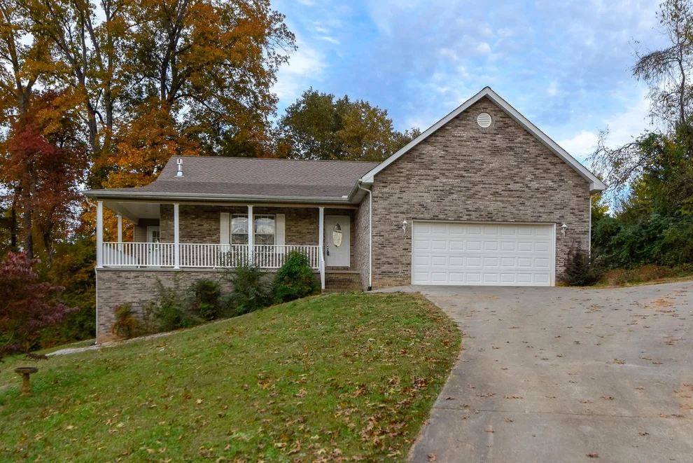 Unit for sale at 2704 Mint Rd, Maryville, TN 37803