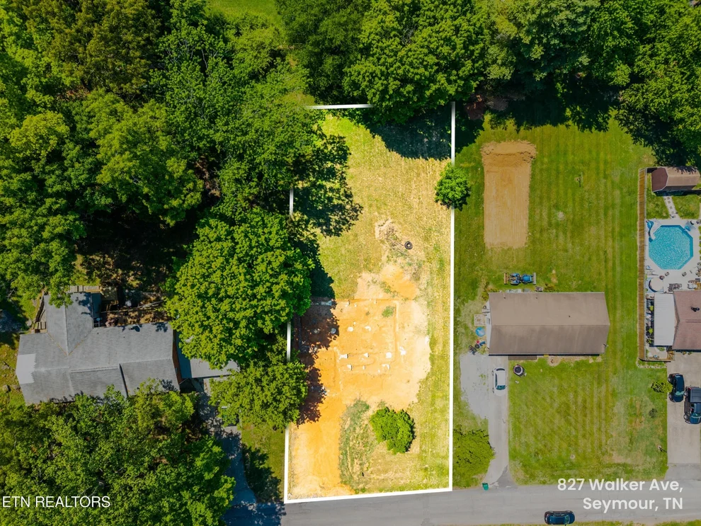 Unit for sale at 827 Walker Ave, Seymour, TN 37865