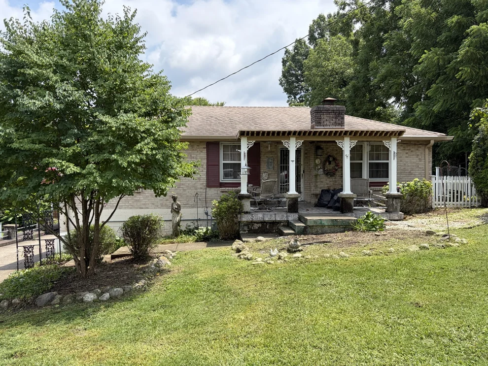Unit for sale at 4720 McBride Rd, Antioch, TN 37013