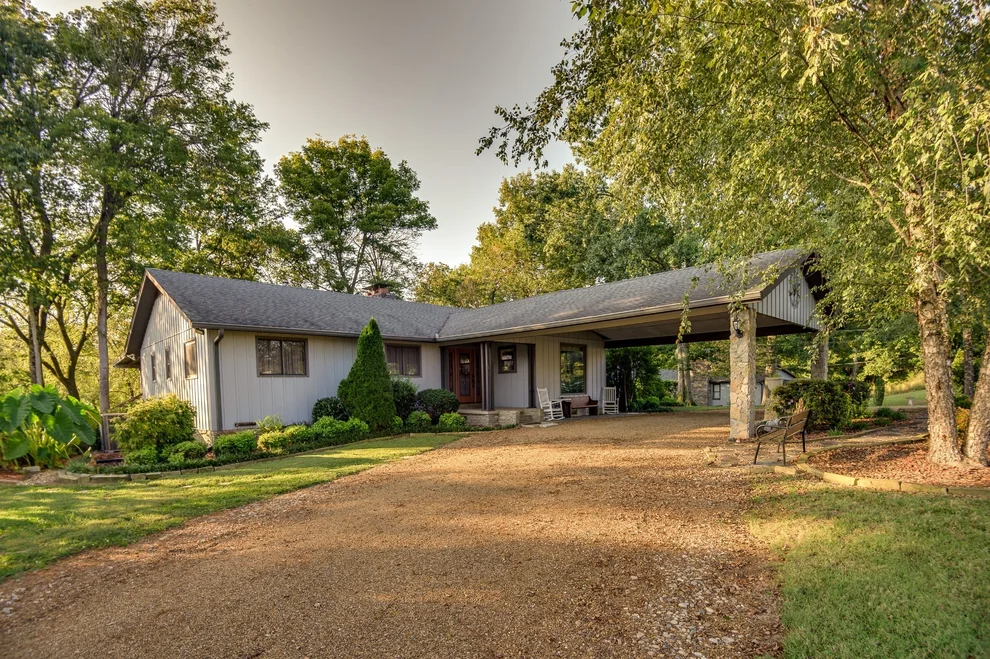 Unit for sale at 105 Patton Rd, Shelbyville, TN 37160